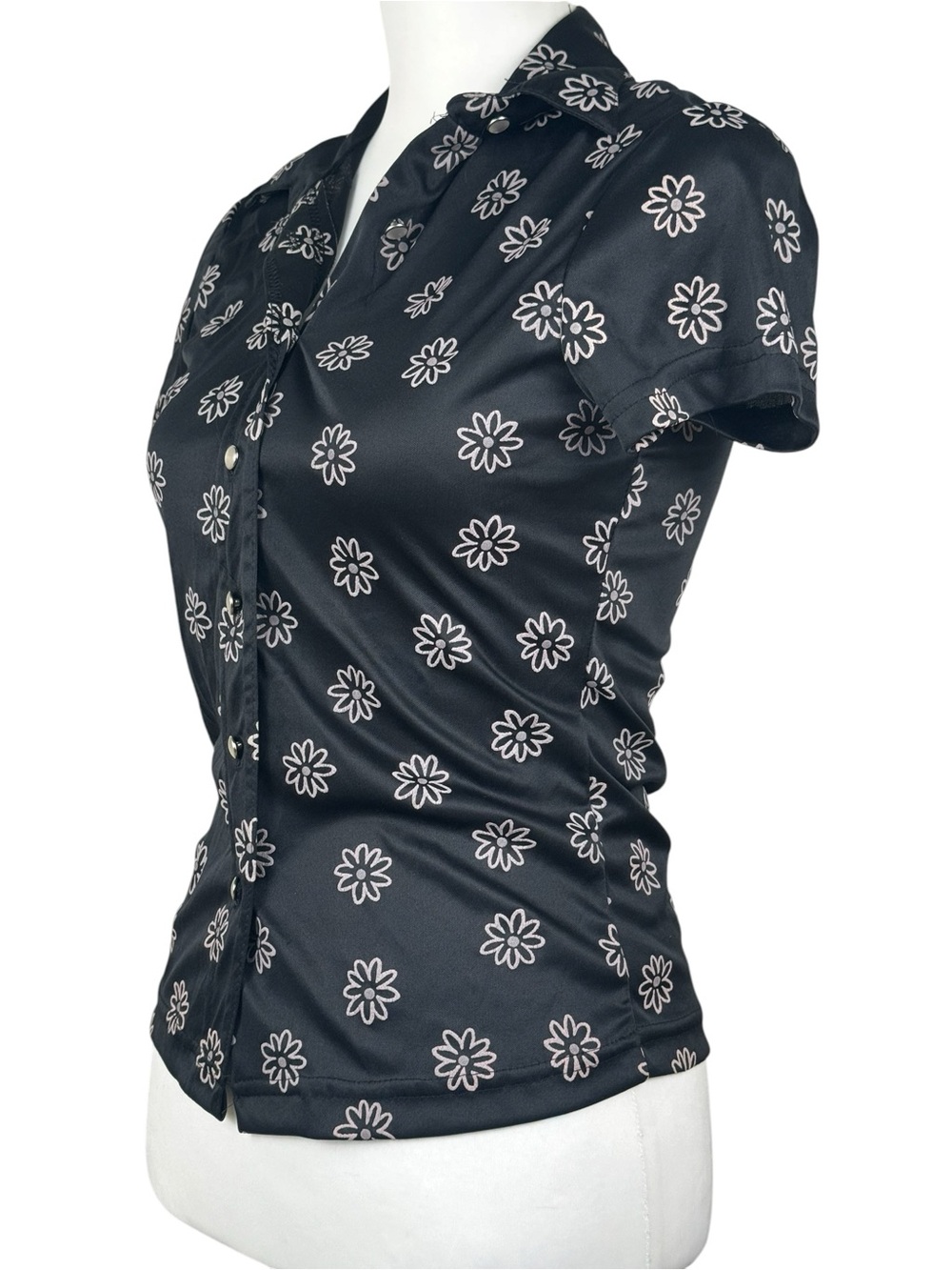 Y2K Vintage In Charge Floral Abstract Button Down Short Sleeve Shirt Size Medium - Picture 2 of 6